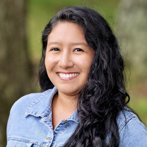 Cassandra Flores